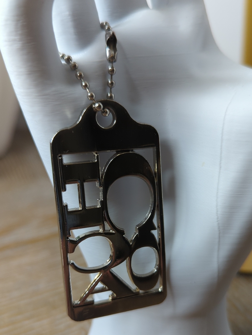 (0009) Coach 70th Anniversary Silver Hang Tag